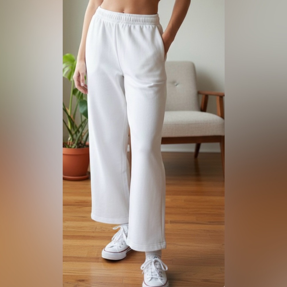 John Gult Brandy Melville Oversized White Wide Leg Sweatpants Made in Italy